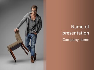 Leaning Fashion Blank Expression PowerPoint Template