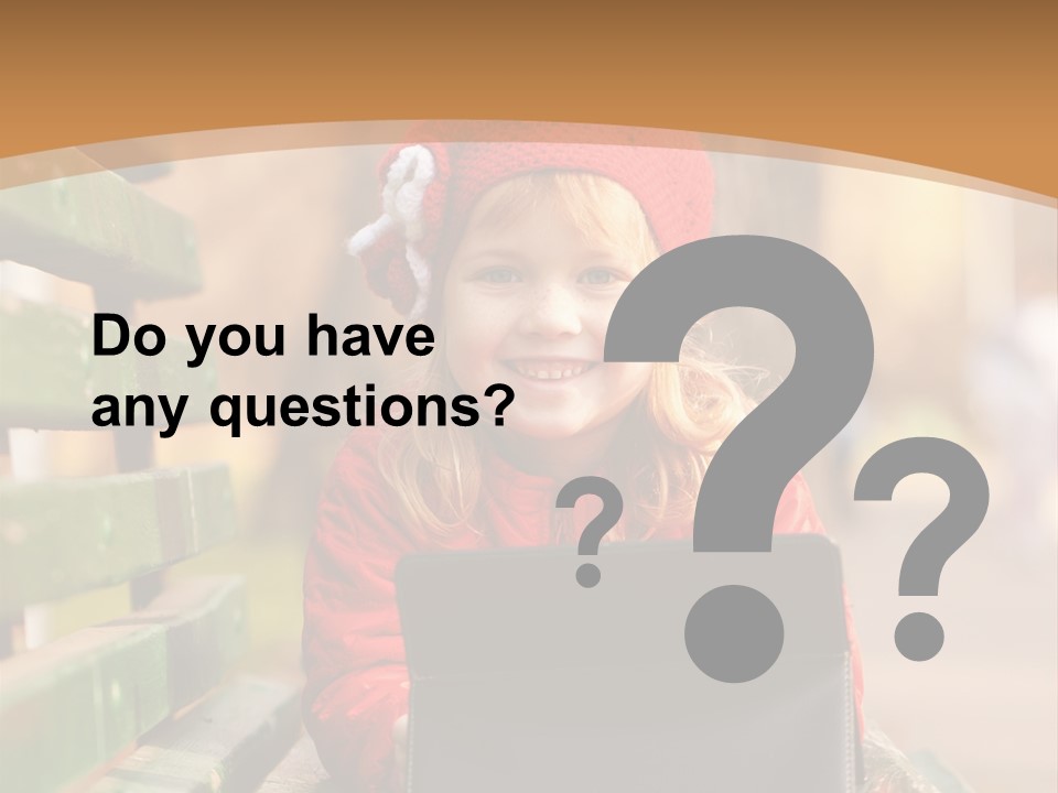 Recommend Tablet Business PowerPoint Template