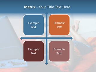 Room Websurfing Online PowerPoint Template