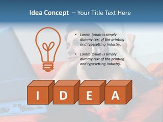 Room Websurfing Online PowerPoint Template
