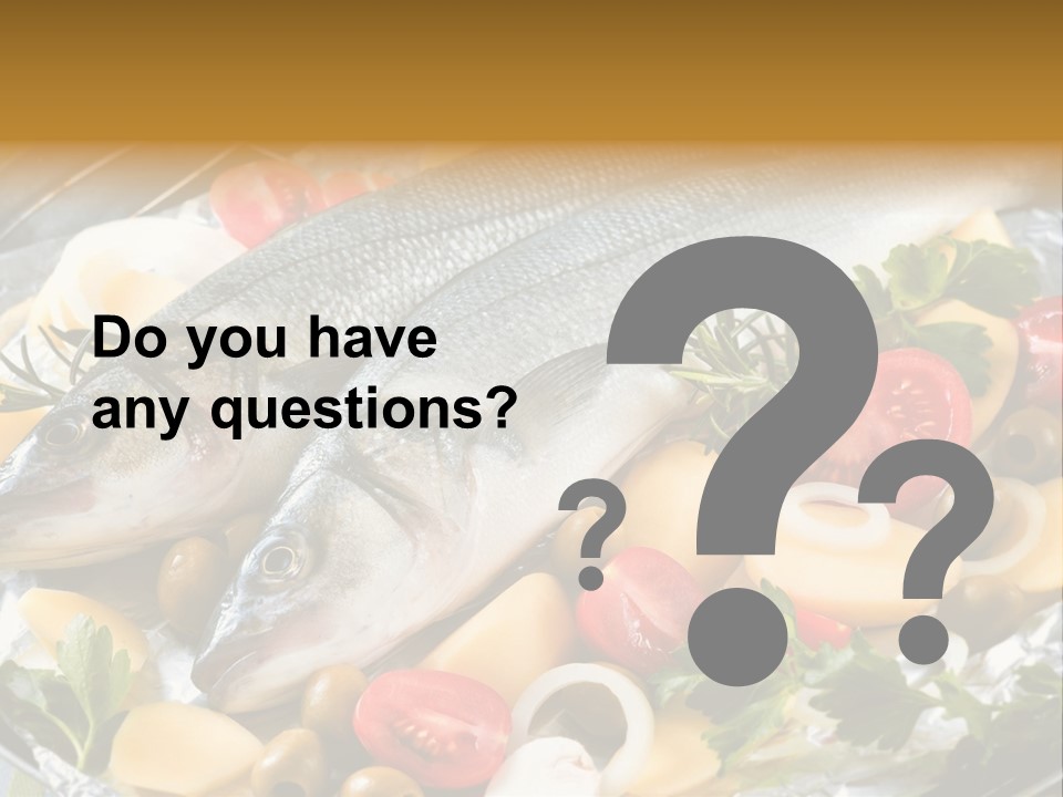 Female Glamor Fashion PowerPoint Template