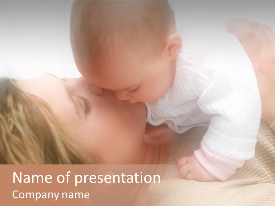 Happy Folks Attentive PowerPoint Template