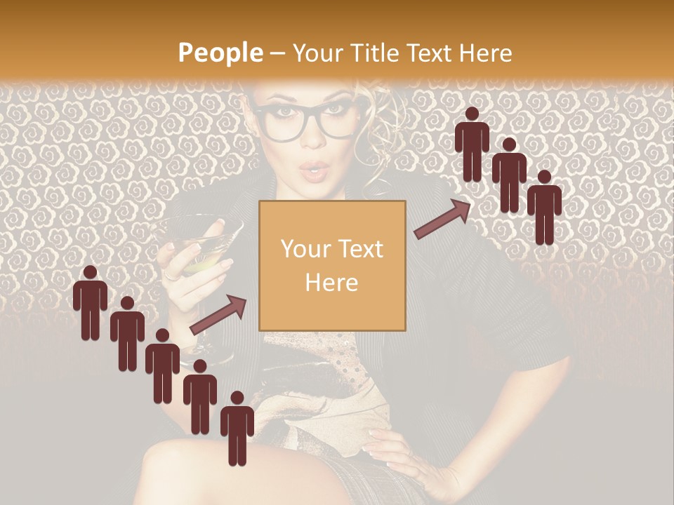 Ocean Horizon Beauty PowerPoint Template