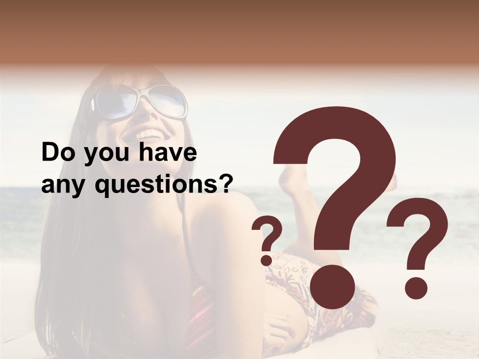 Color Fashion Sea PowerPoint Template