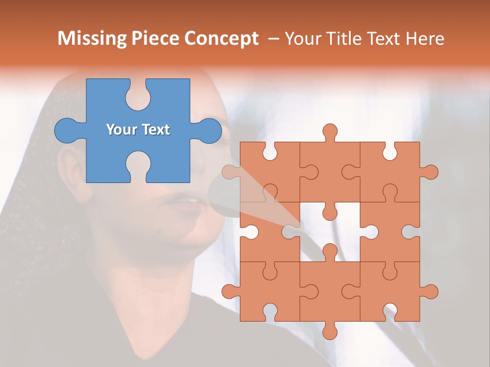 Sinead One Vocalist PowerPoint Template