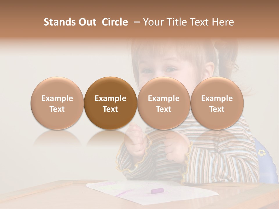 Moppet Girl Bint PowerPoint Template