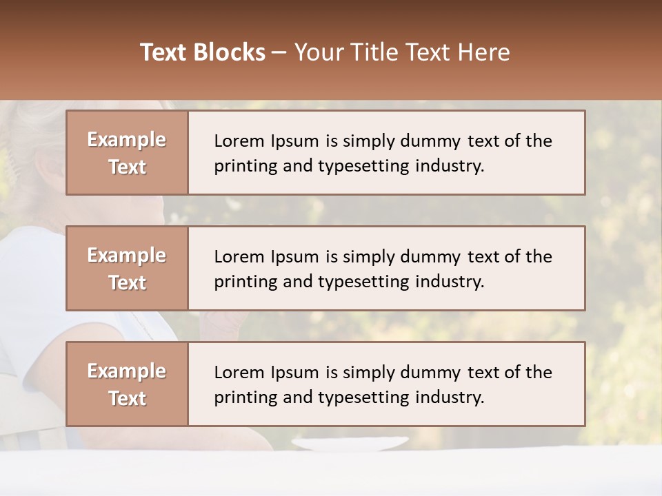 Lifestyle Summer People PowerPoint Template