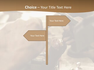 Workshop Jewels Pricey PowerPoint Template