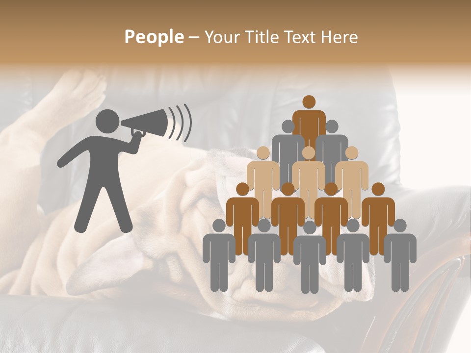 Ocean Pensioner Beach PowerPoint Template