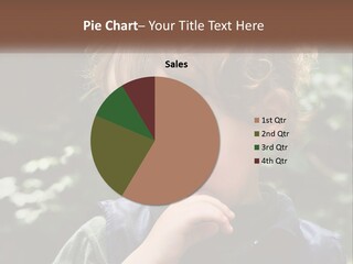 Climate Conditioner Home PowerPoint Template