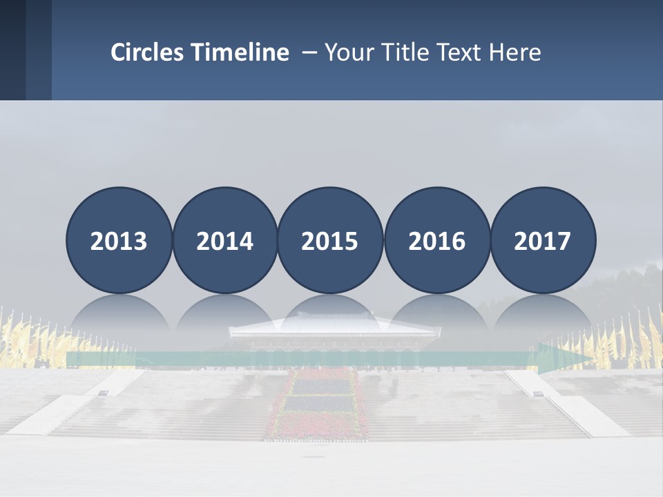 Estate Dream Grass PowerPoint Template