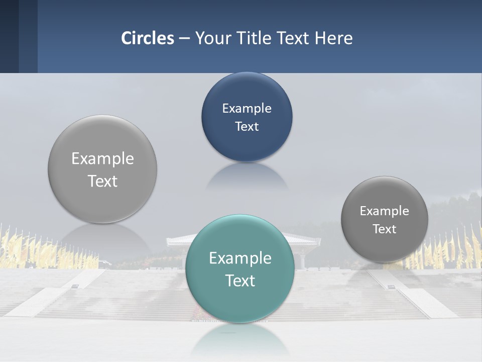 Estate Dream Grass PowerPoint Template