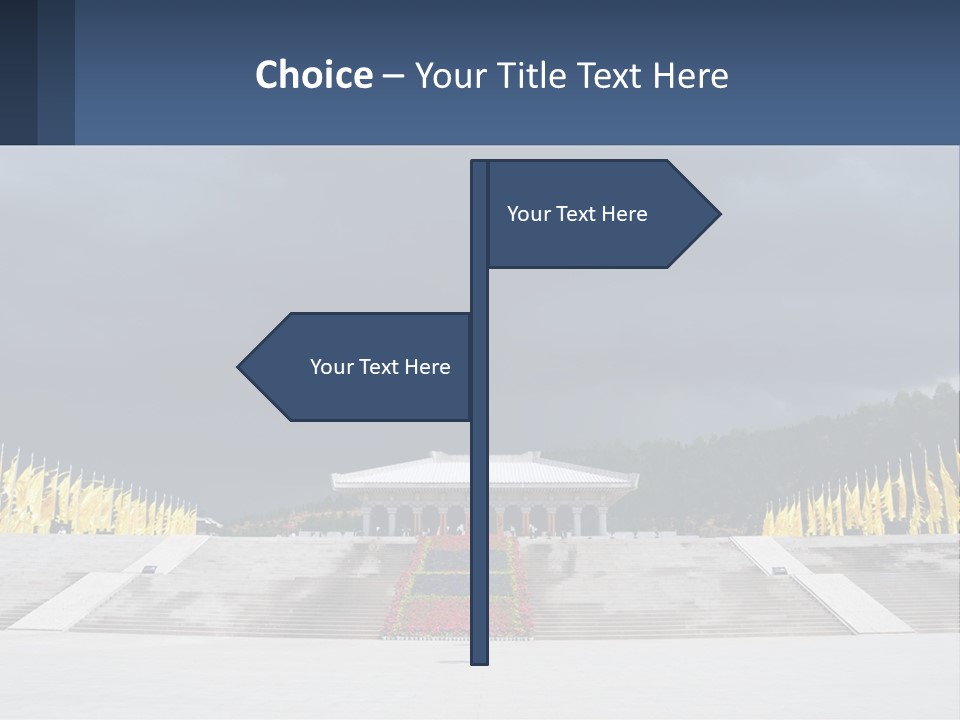 Estate Dream Grass PowerPoint Template