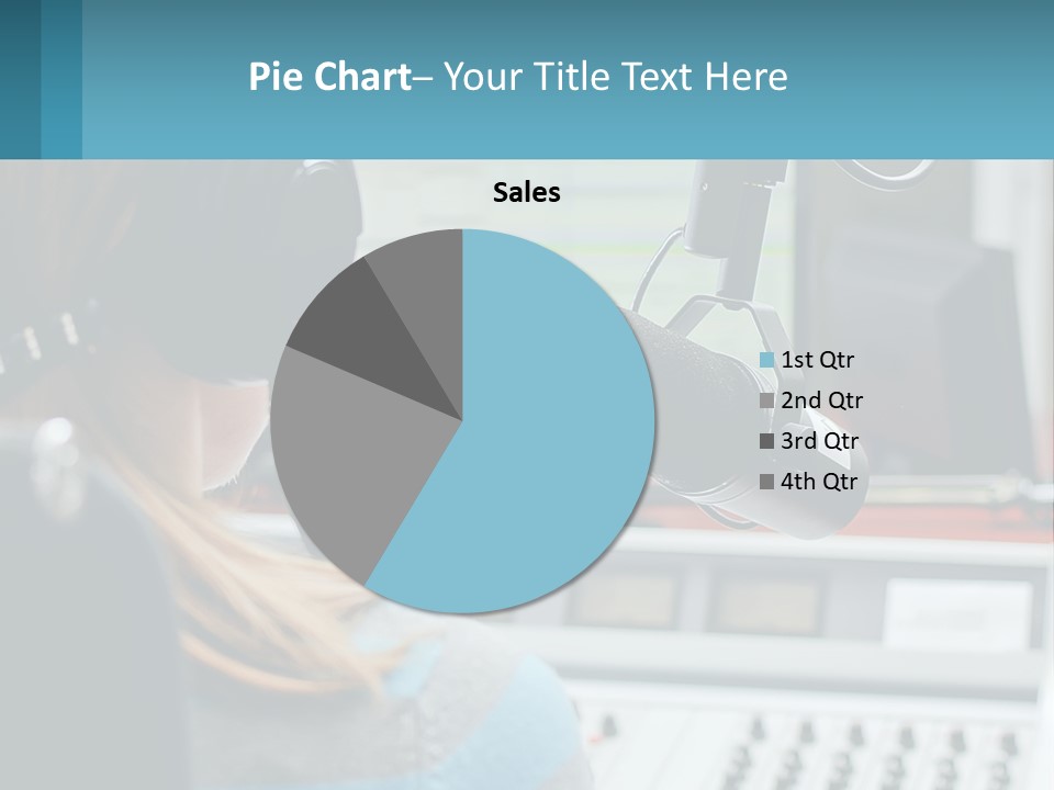 Blue Sky Green New PowerPoint Template