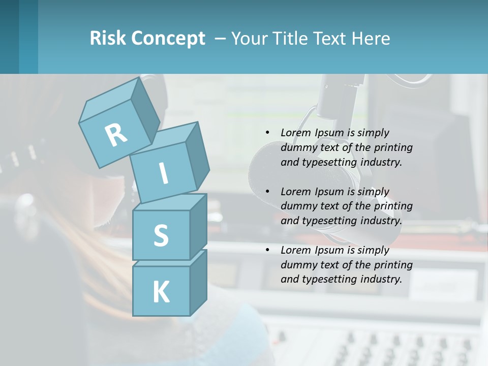 Blue Sky Green New PowerPoint Template