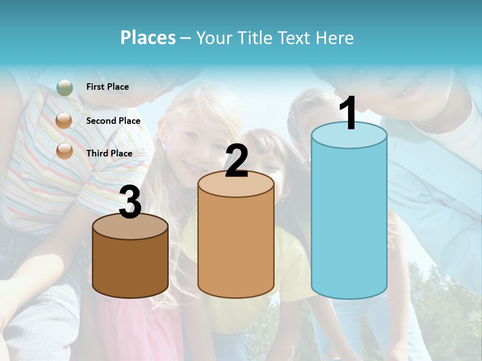 Lawn Home Selling PowerPoint Template