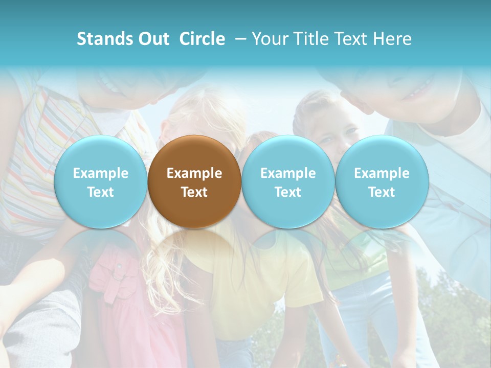 Lawn Home Selling PowerPoint Template