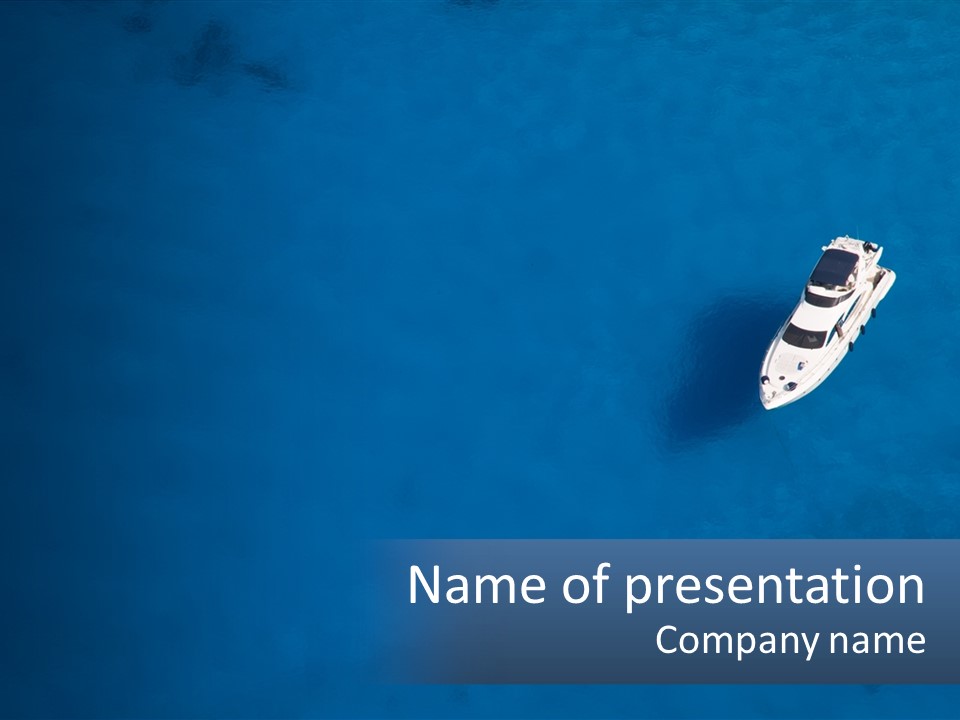 People Big Cruise PowerPoint Template