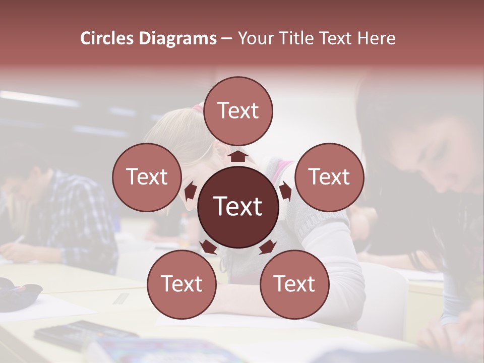 Teamwork Women Beautiful PowerPoint Template