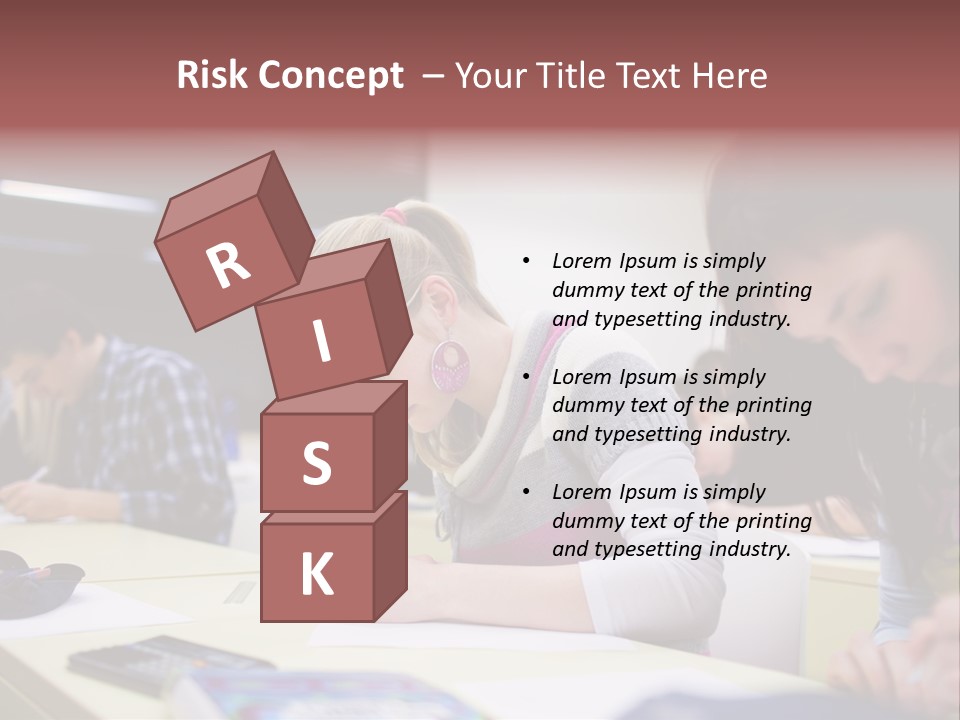 Teamwork Women Beautiful PowerPoint Template