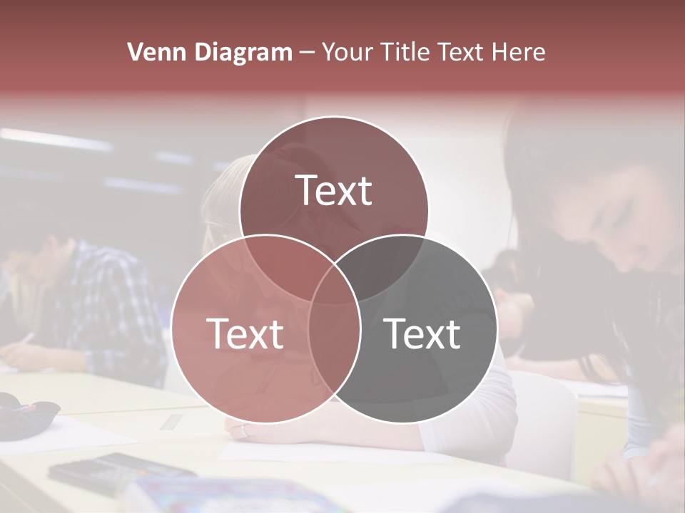 Teamwork Women Beautiful PowerPoint Template