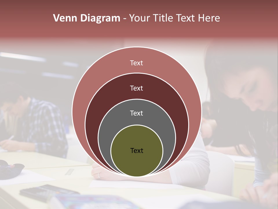 Teamwork Women Beautiful PowerPoint Template