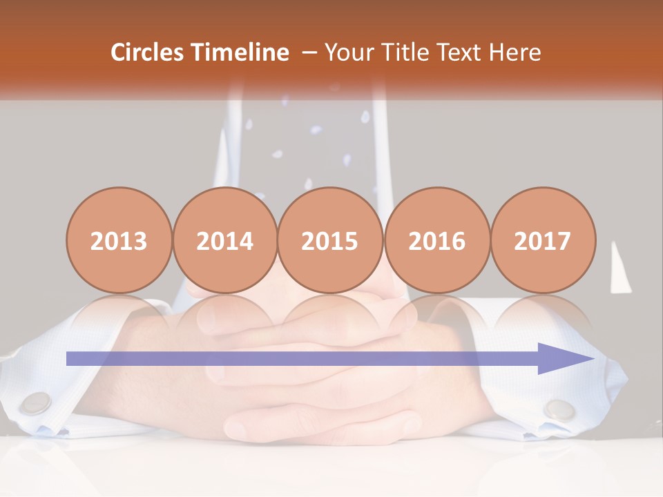 Table Waiting Studio PowerPoint Template