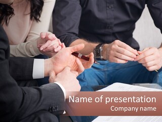 Meeting Discussion PowerPoint Template
