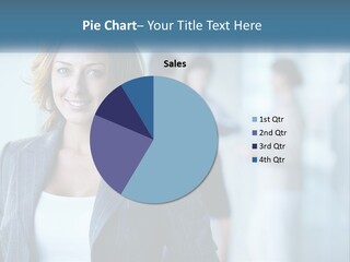 A Woman In A Business Suit Standing In Front Of A Group Of People PowerPoint Template